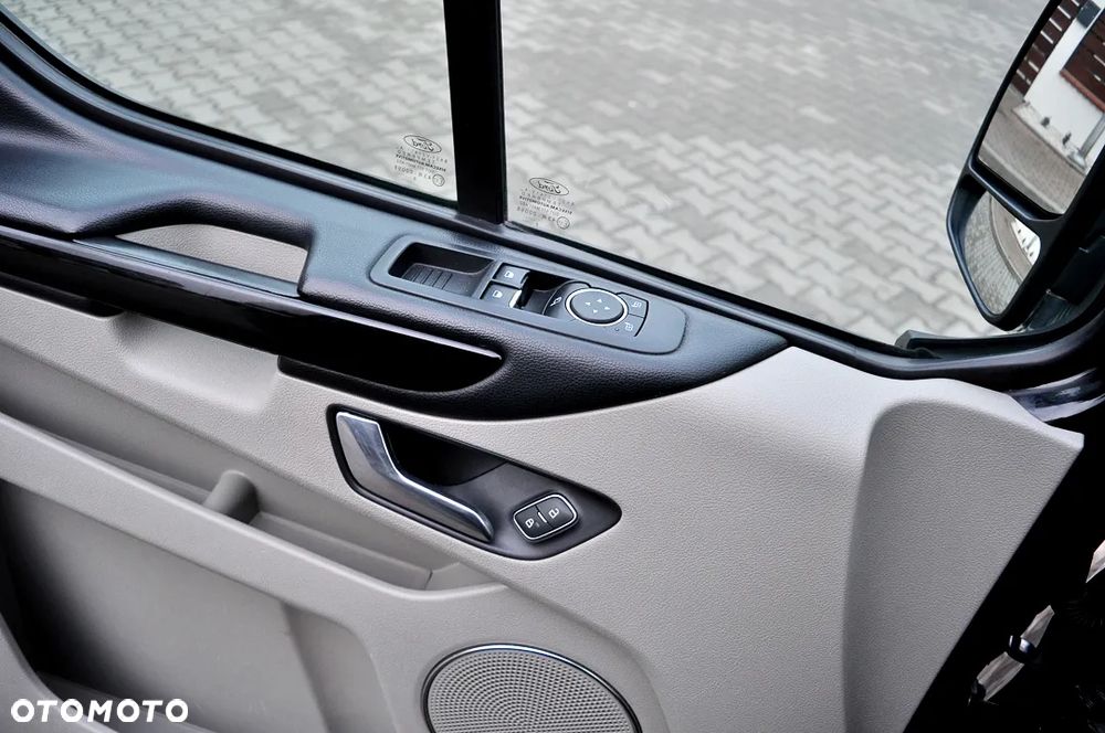 Ford Tourneo Custom 2.0 TDCi L2 Titanium SelectShift - 20