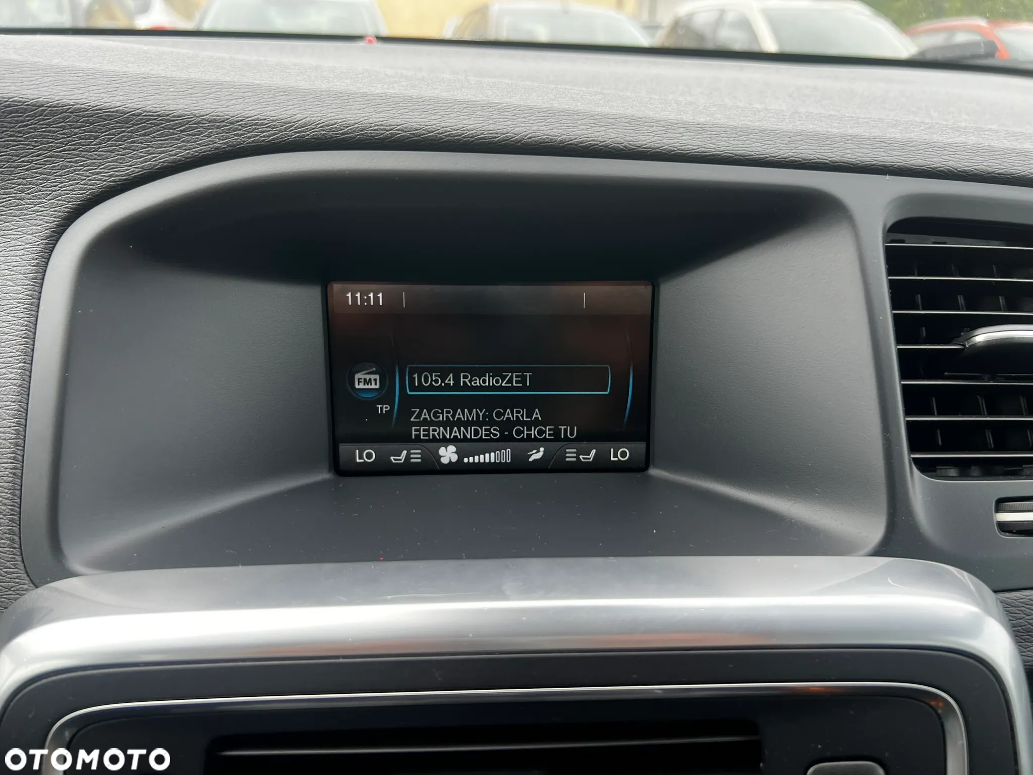 Volvo V60 DRIVe Momentum - 17