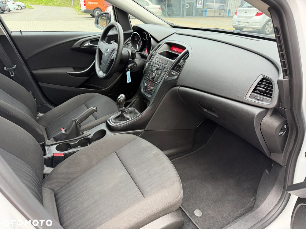 Opel Astra 1.4 Enjoy - 14