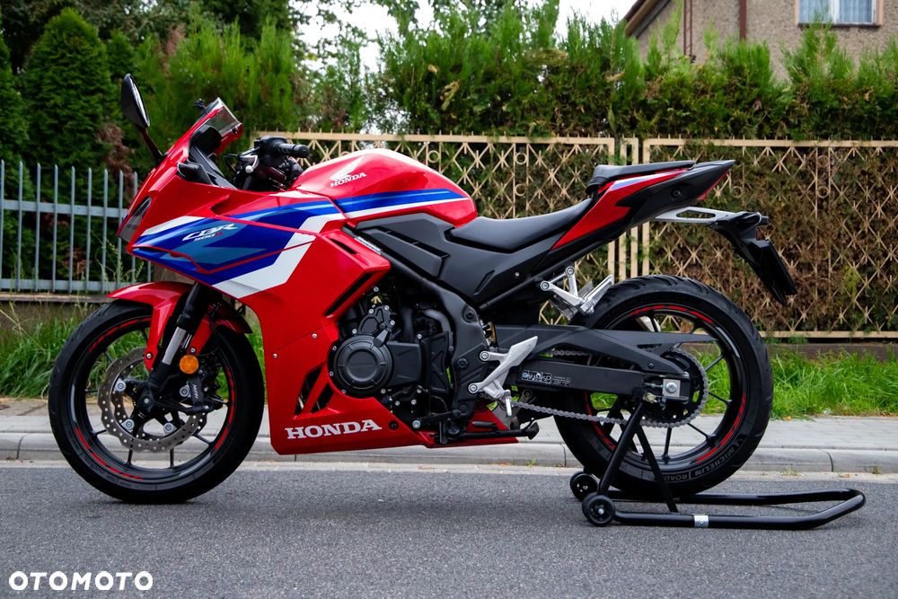 Honda CBR - 12