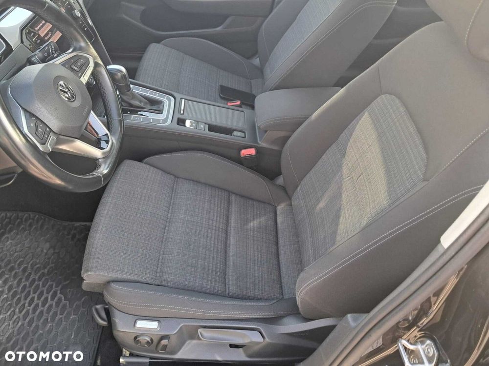 Volkswagen Passat Variant - 20