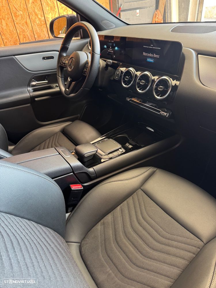 Mercedes-Benz GLA 180 d 8G-DCT - 5