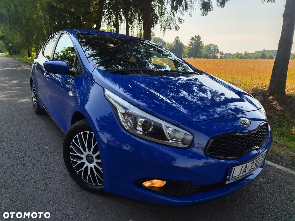 Kia Ceed 1.4 CRDi 90 Spirit - 2