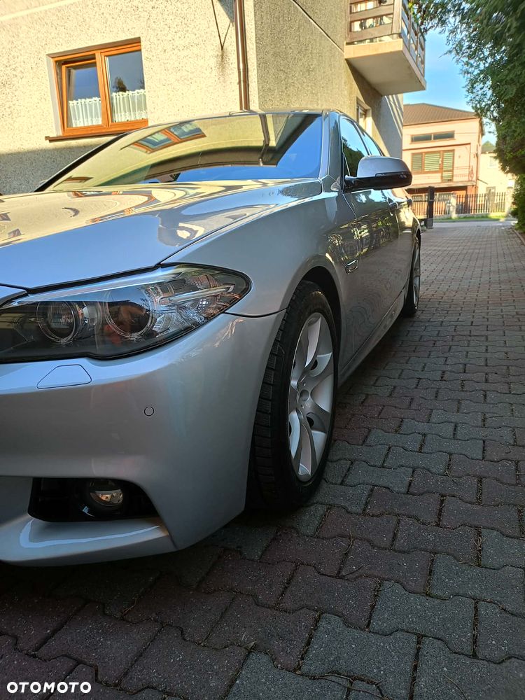 BMW Seria 5 535i Sport-Aut - 2