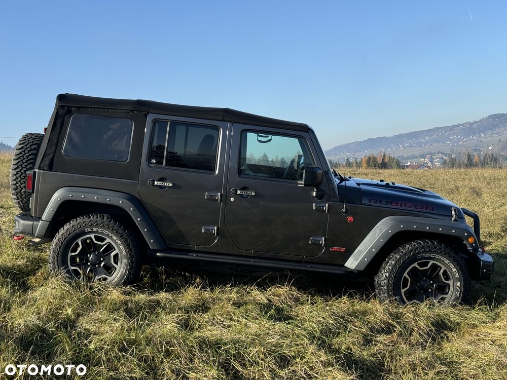 Jeep Wrangler - 8