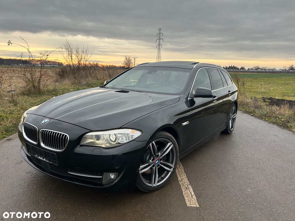 BMW Seria 5 520d Sport-Aut - 1