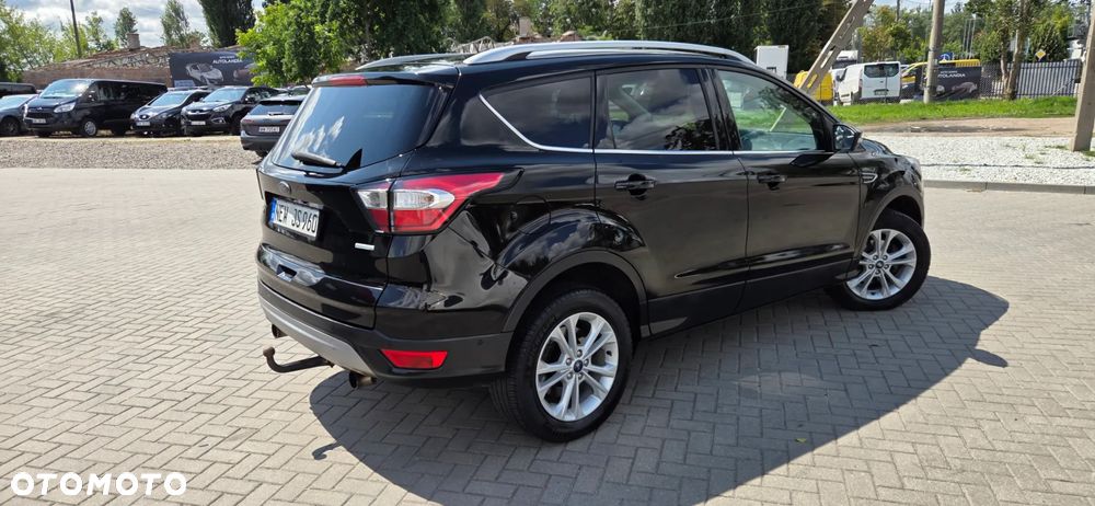 Ford Kuga 1.5 EcoBoost 2x4 Titanium - 15