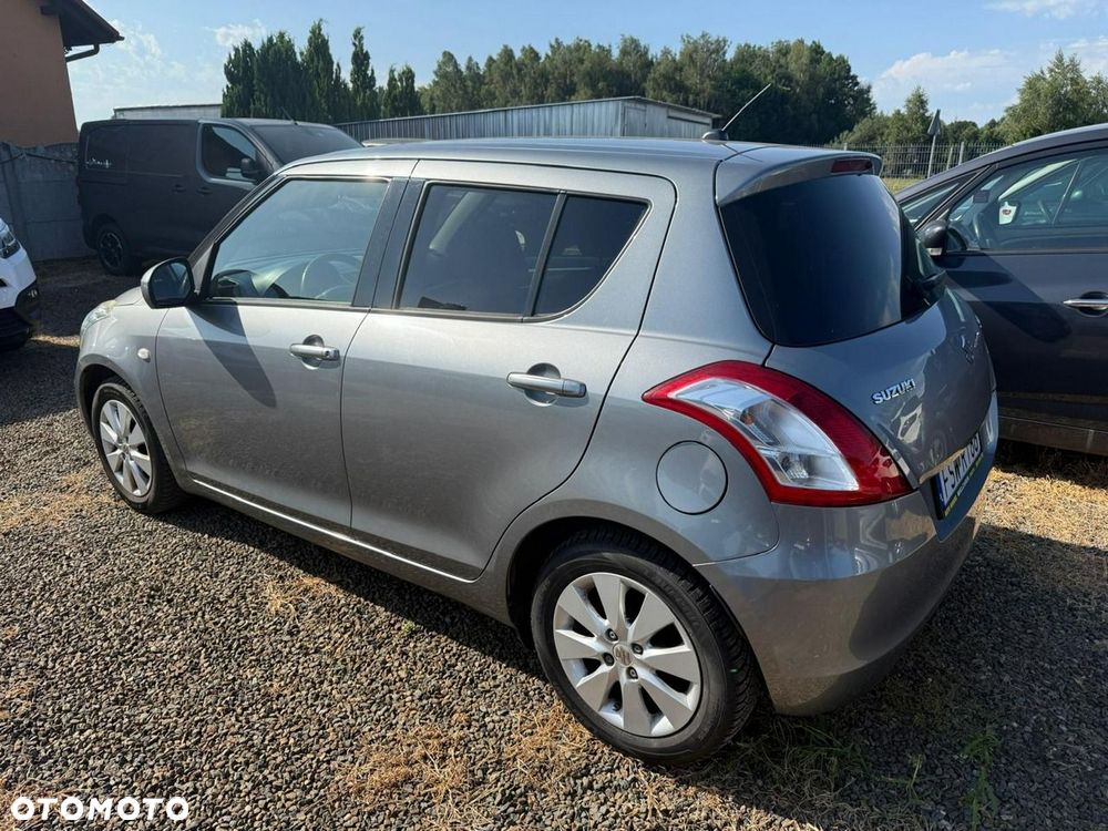 Suzuki Swift - 3