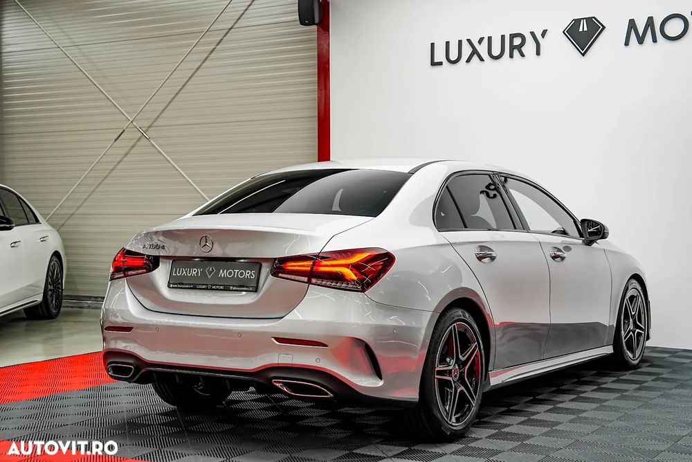 Mercedes-Benz A 180 d Sedan 7G-DCT AMG Line - 11