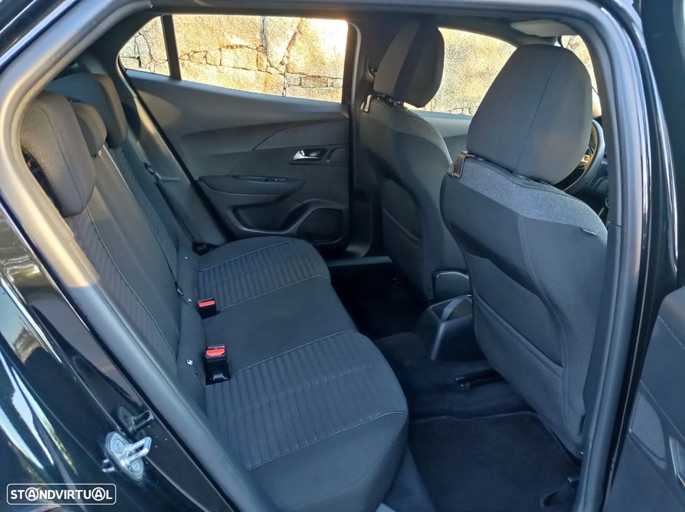 Peugeot 2008 1.2 PureTech Active - 12