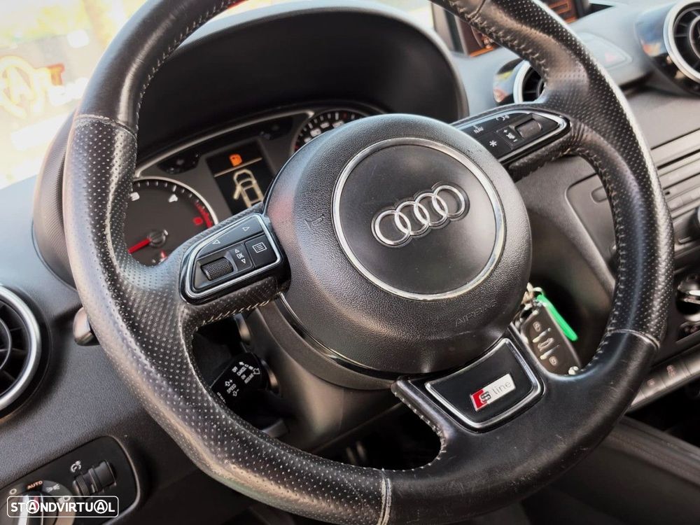 Audi A1 1.6 TDI S-line - 24