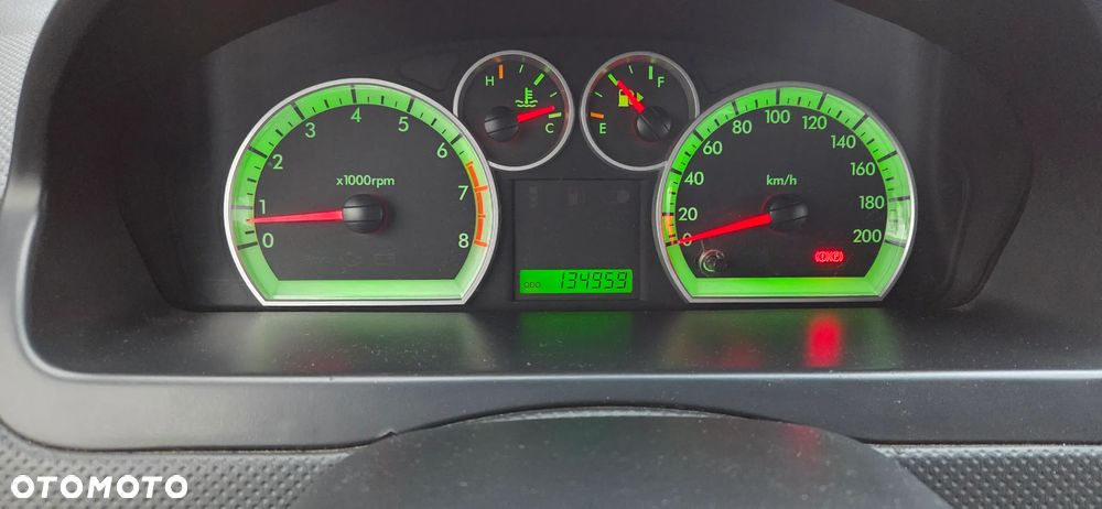 Chevrolet Aveo 1.2 16V Base - 10