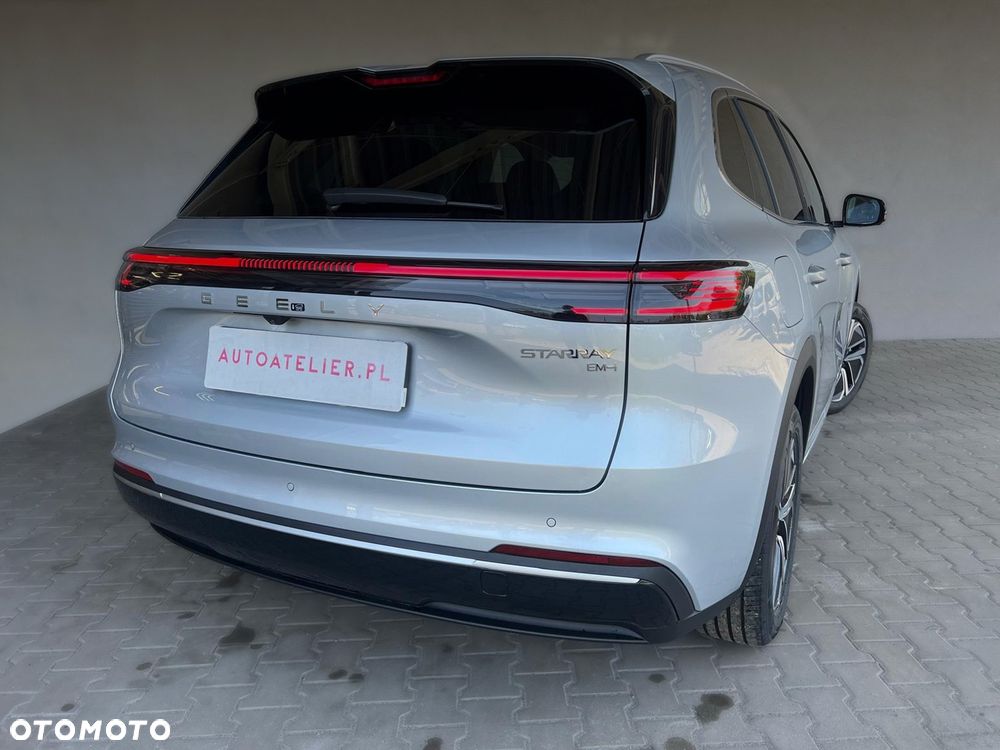 Geely Starray EM-i 1.5 PHEV Pro - 13