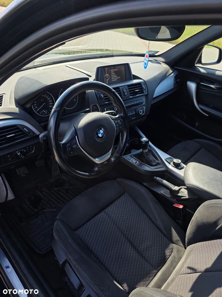 BMW Seria 1 120d - 10