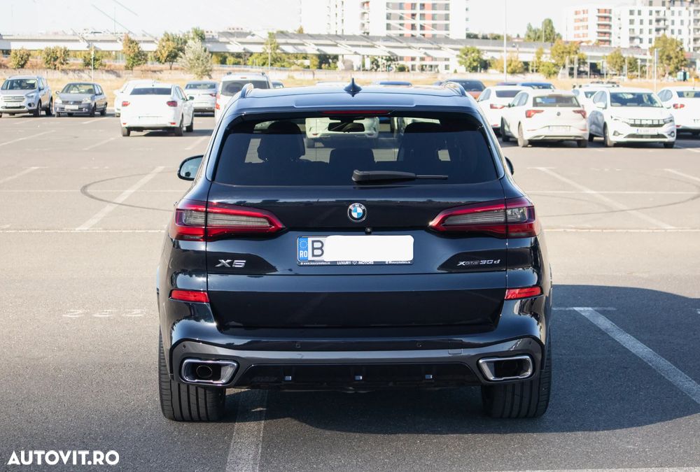 BMW X5 xDrive30d - 13