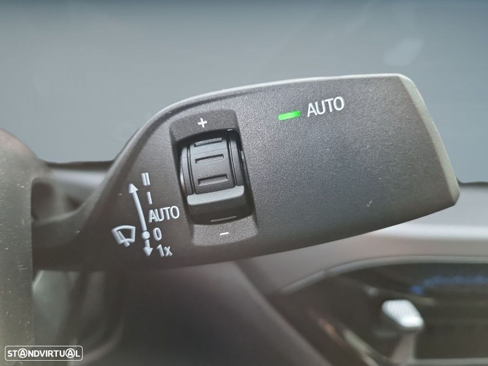 BMW i4 eDrive40 - 21