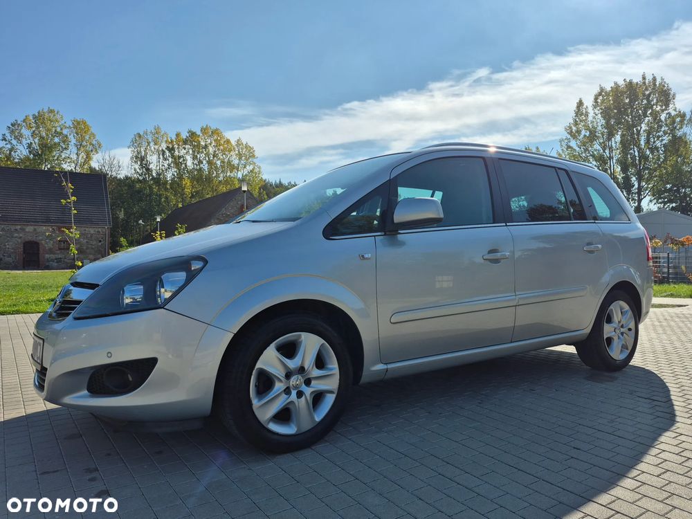 Opel Zafira 1.8 Active - 10