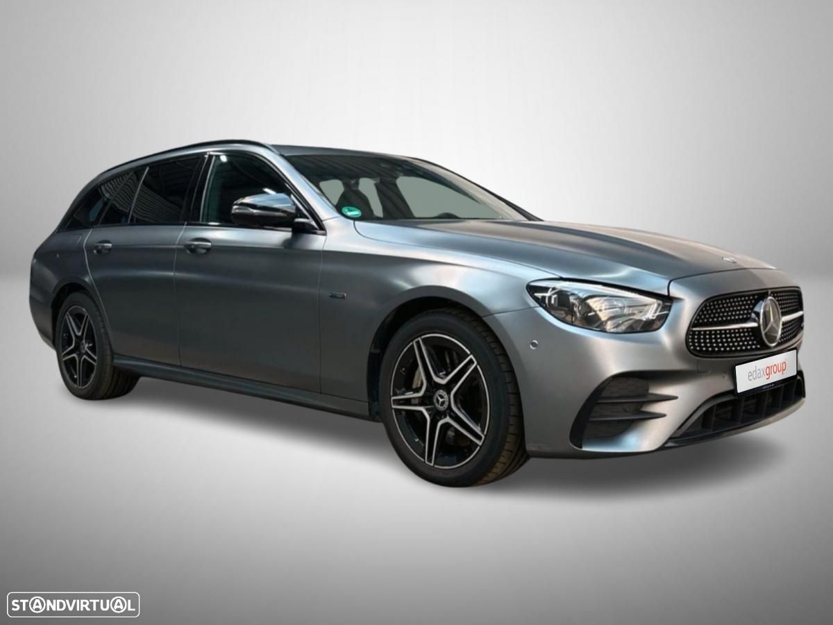 Mercedes-Benz E 300 de AMG Line - 1