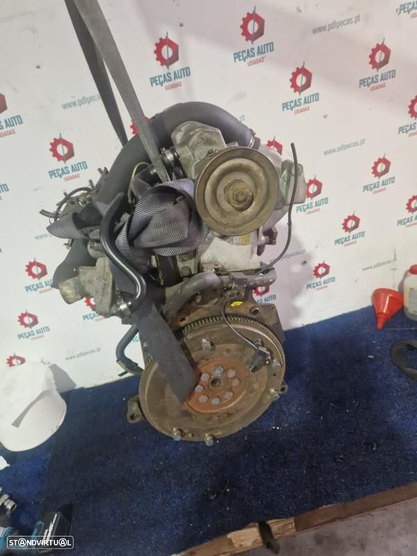 Motor Combustão Peugeot 205 Caixa - 4