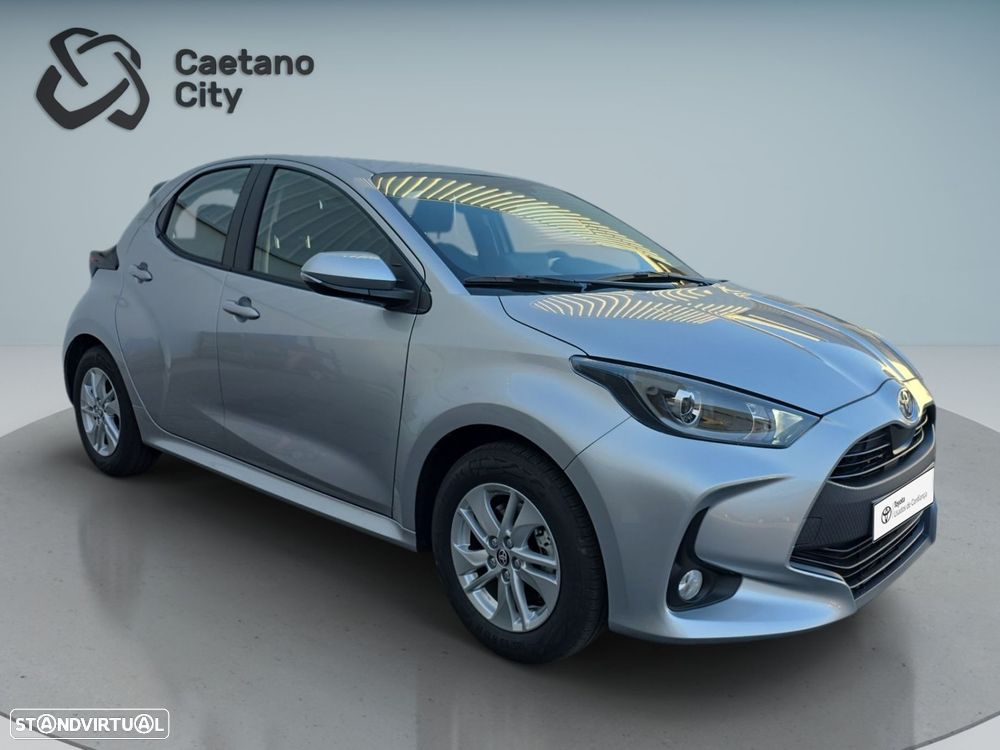 Toyota Yaris - 10