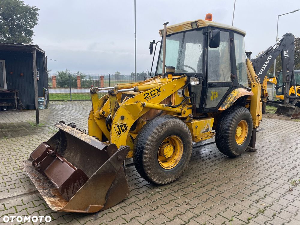 JCB 2CX - 3