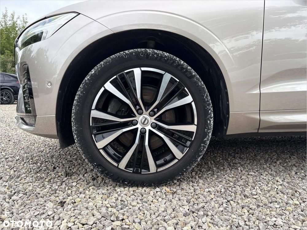 Volvo XC 60 B4 D AWD Ultimate Dark - 10