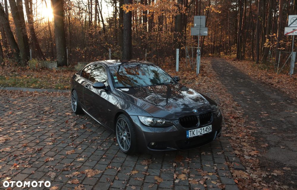 BMW Seria 3 330d Coupe - 6