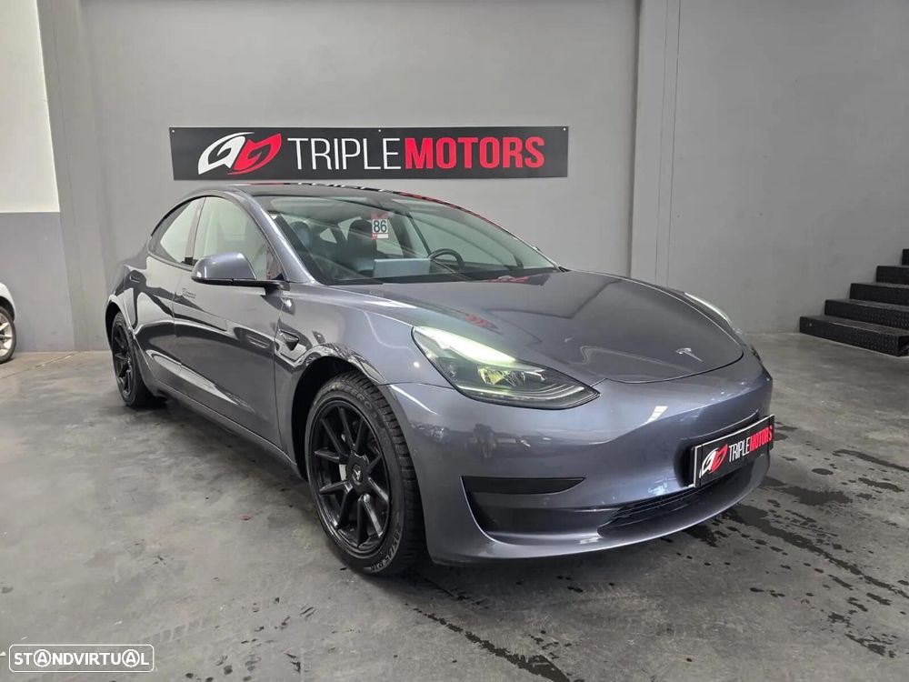 Tesla Model 3 Standard Range Plus RWD - 1