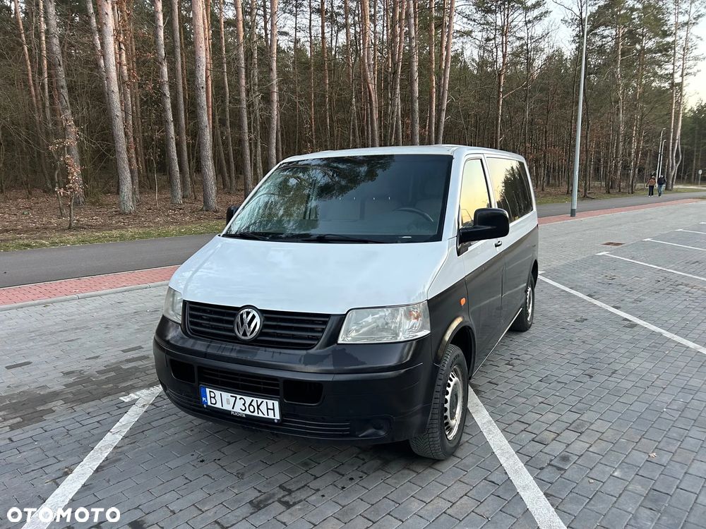 Volkswagen Transporter - 1