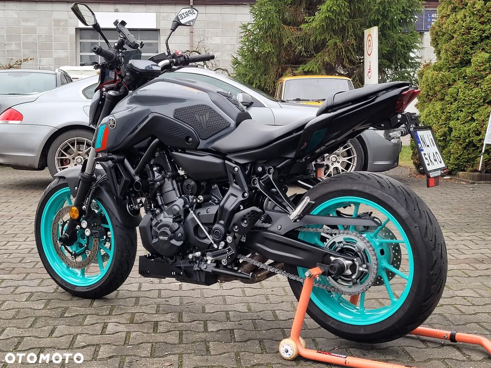 Yamaha MT - 20