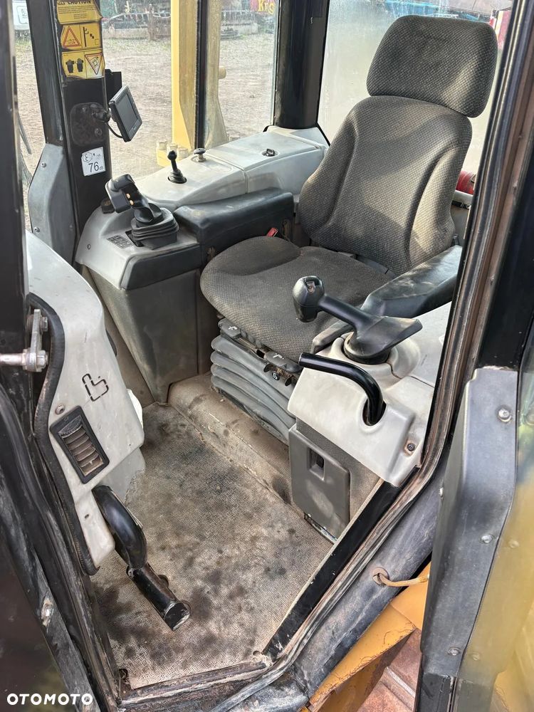 Caterpillar CAT D6N LGP - 14