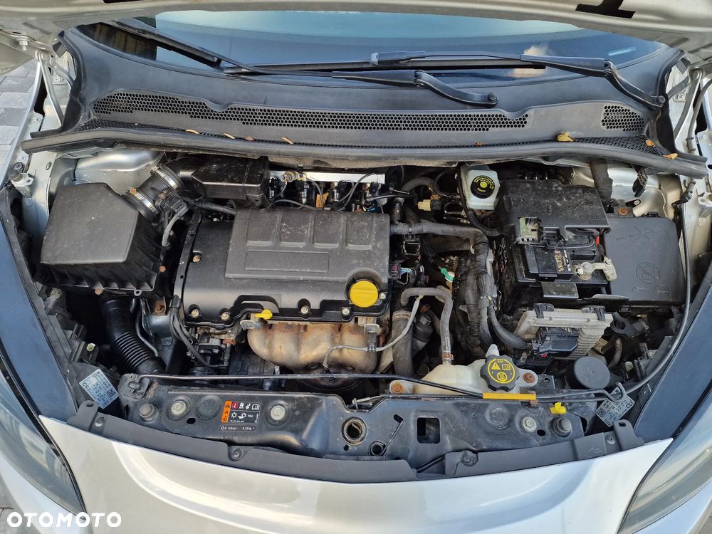 Opel Corsa 1.4 Enjoy - 35