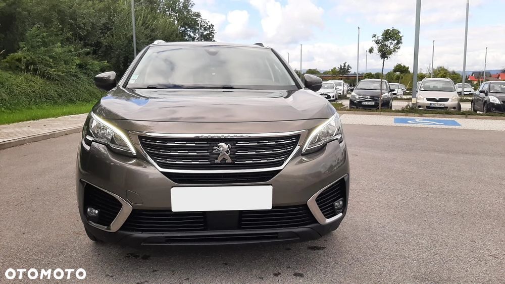 Peugeot 5008 BlueHDI 120 EAT6 Stop & Start Active - 9