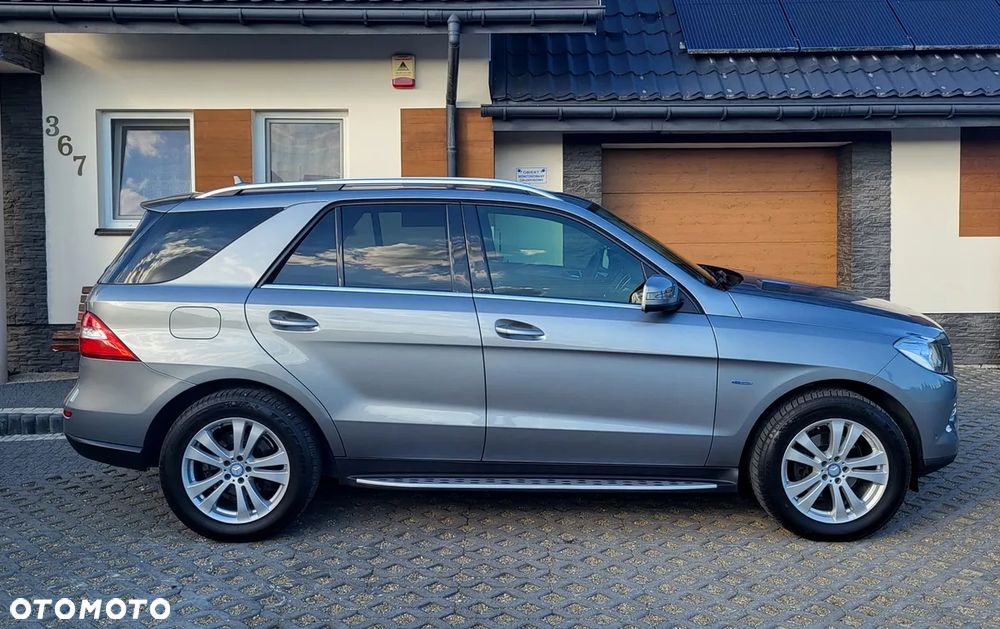 Mercedes-Benz ML 250 BlueTec 4-Matic - 7