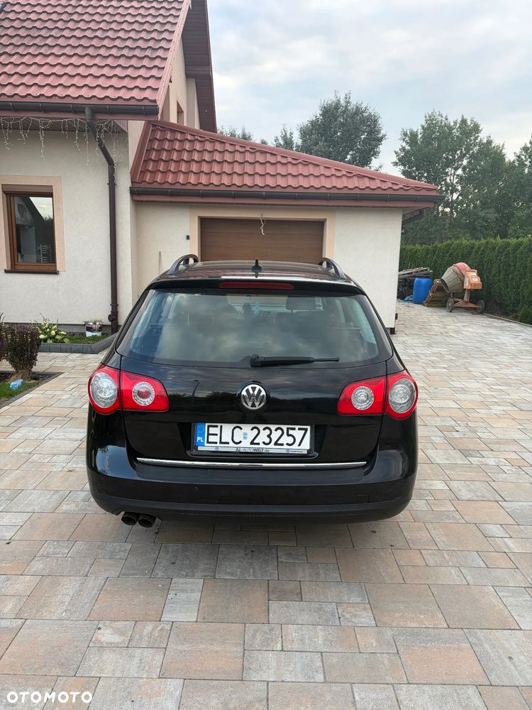Volkswagen Passat 2.0 TDI DPF 4Motion Comfortline - 4
