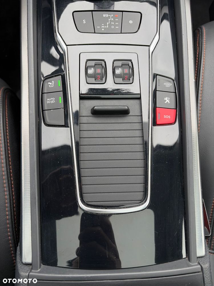 Peugeot 508 RXH BlueHDi 180 EAT6 Stop&Start - 25