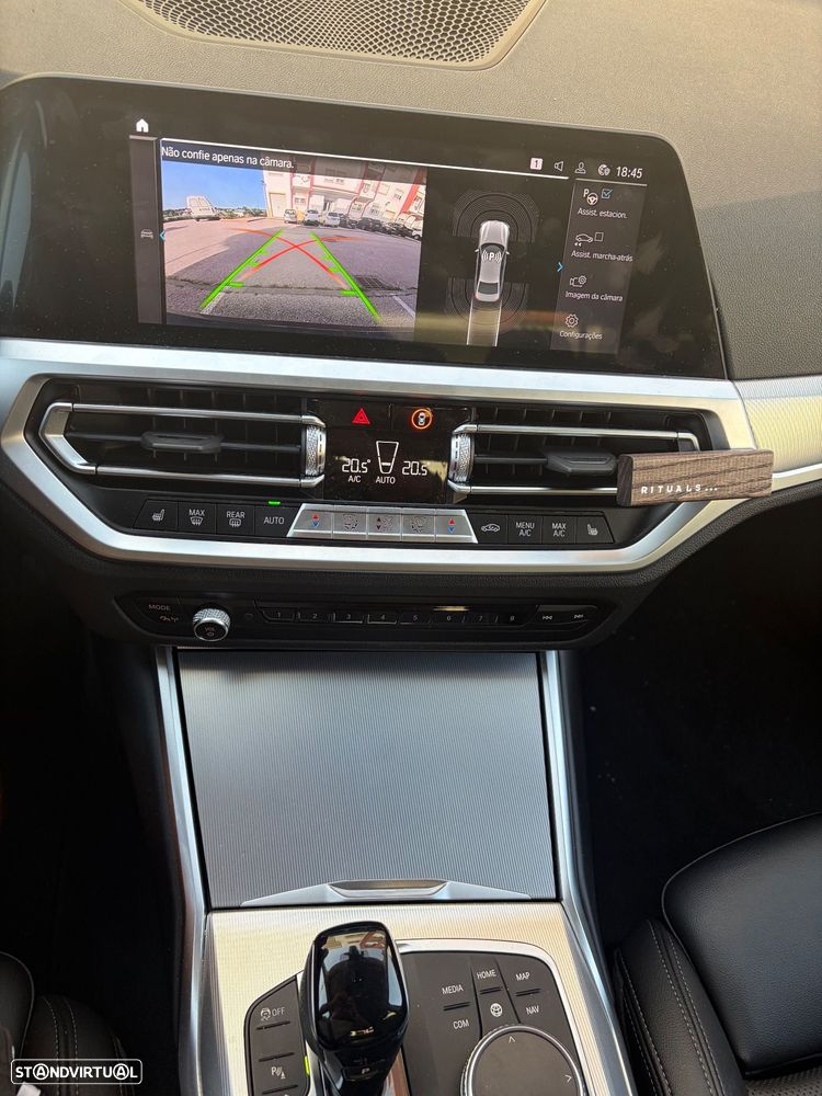 BMW 330 - 14