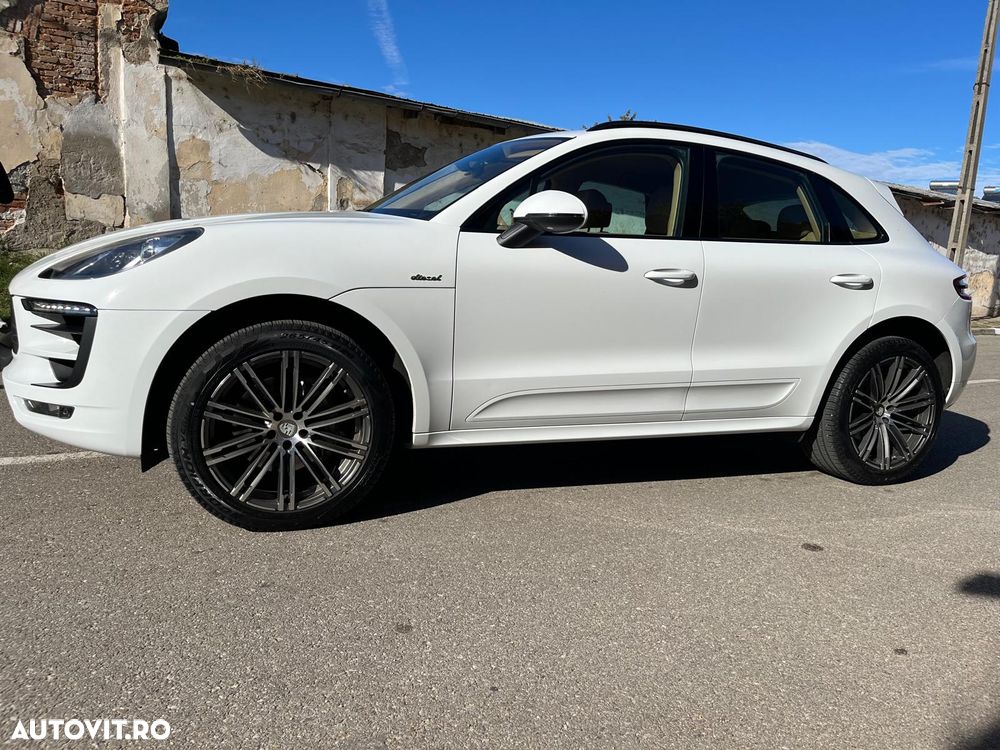 Porsche Macan - 4