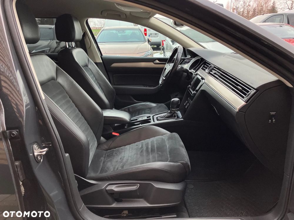 Volkswagen Passat 1.8 TSI BMT Highline DSG - 17