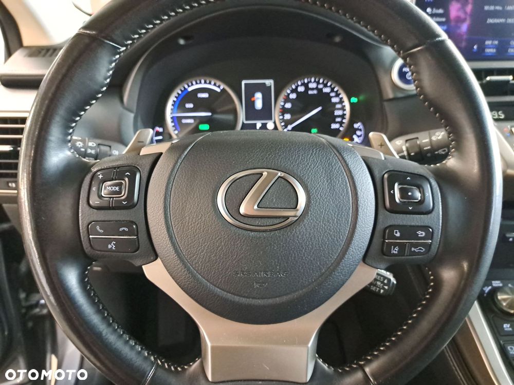 Lexus NX 300h F Impression AWD - 23