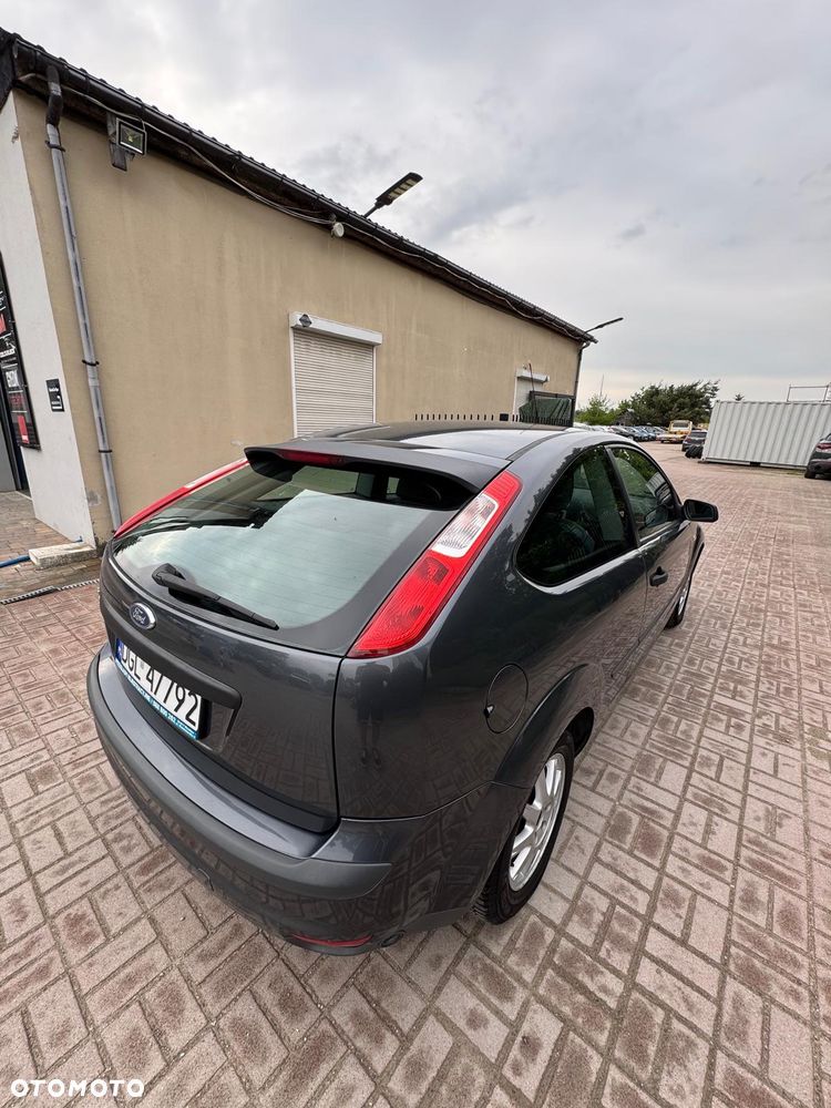 Ford Focus 1.6 Trend - 5