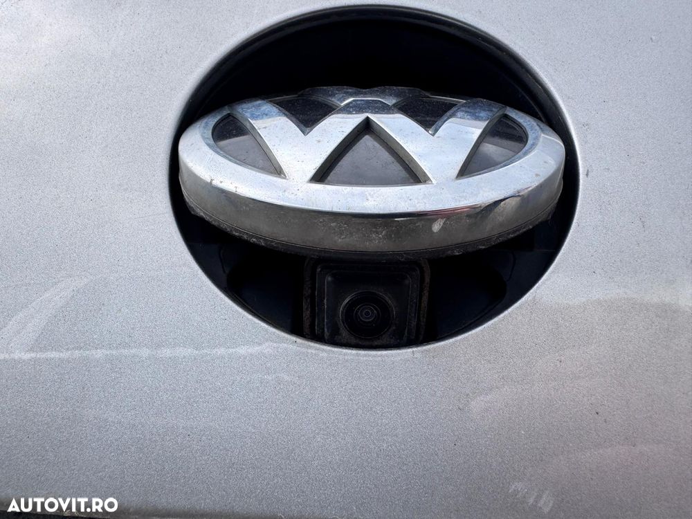Volkswagen Passat 2.0 TDI DSG 4Motion Highline - 13