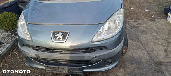 Peugeot 1007 zderzak kompletny EZW BYDGOSZCZ