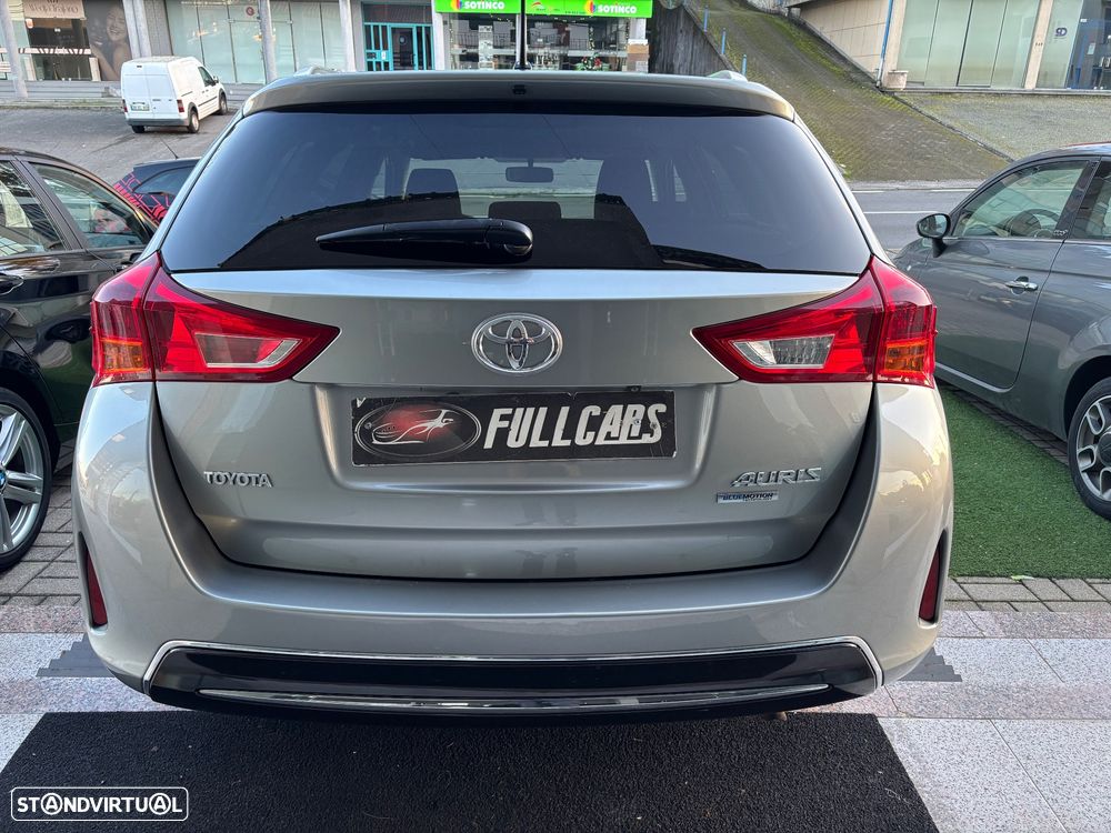Toyota Auris Touring Sports 1.4 D-4D Design Edition - 6