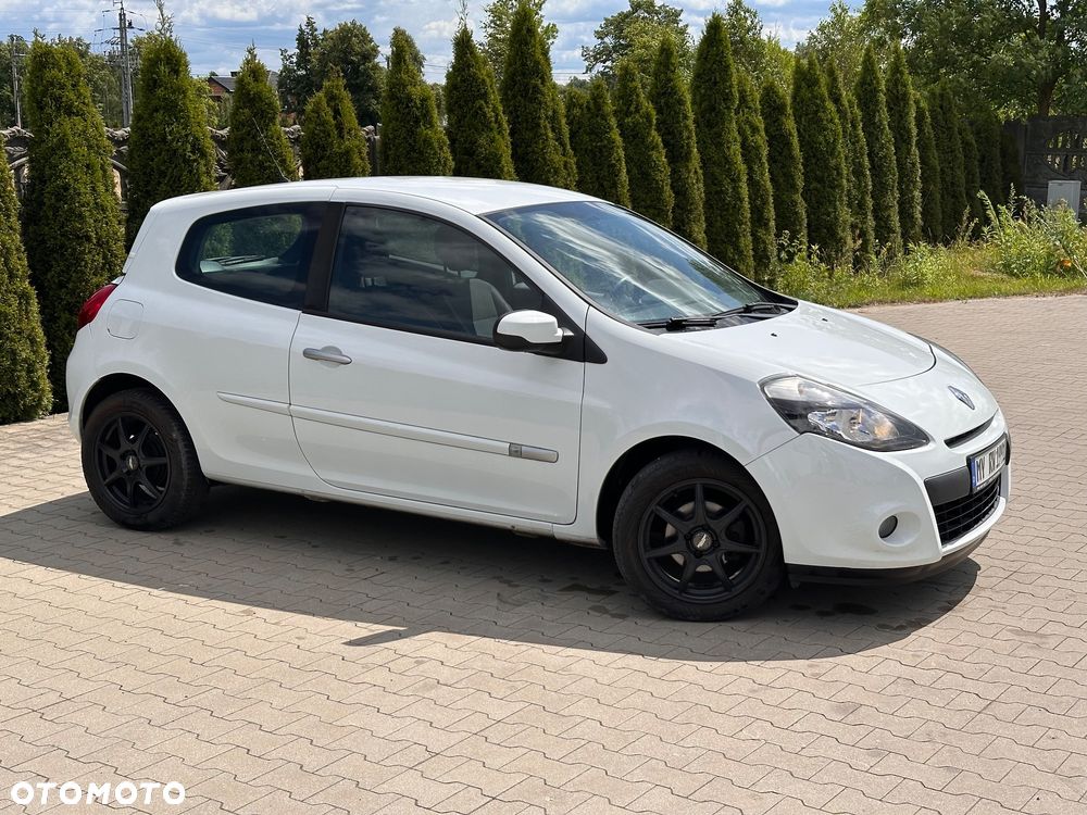 Renault Clio 1.5 dCi Luxe Dynamique - 6