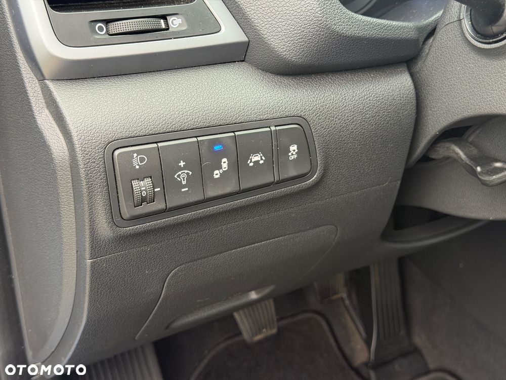 Hyundai Tucson 1.6 Turbo 4WD Style - 32