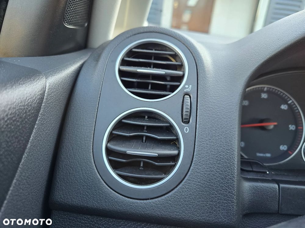 Volkswagen Golf Plus - 23