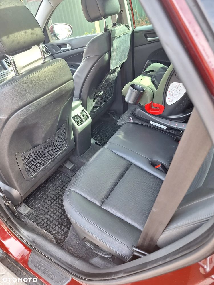 Hyundai Tucson 1.7 CRDI BlueDrive Premium 2WD DCT - 9