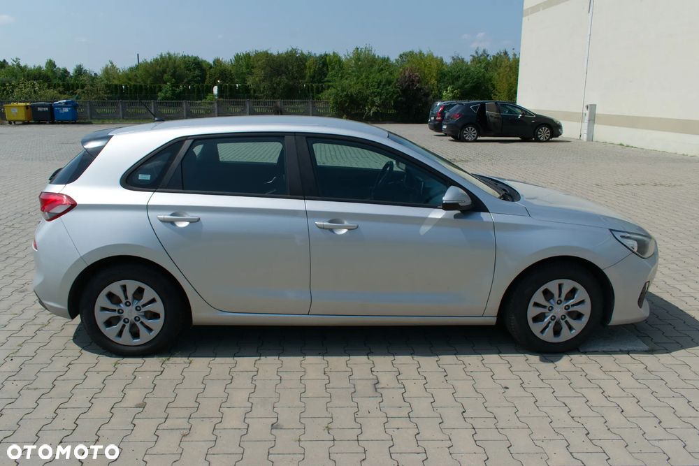 Hyundai i30 1.4 Comfort - 3
