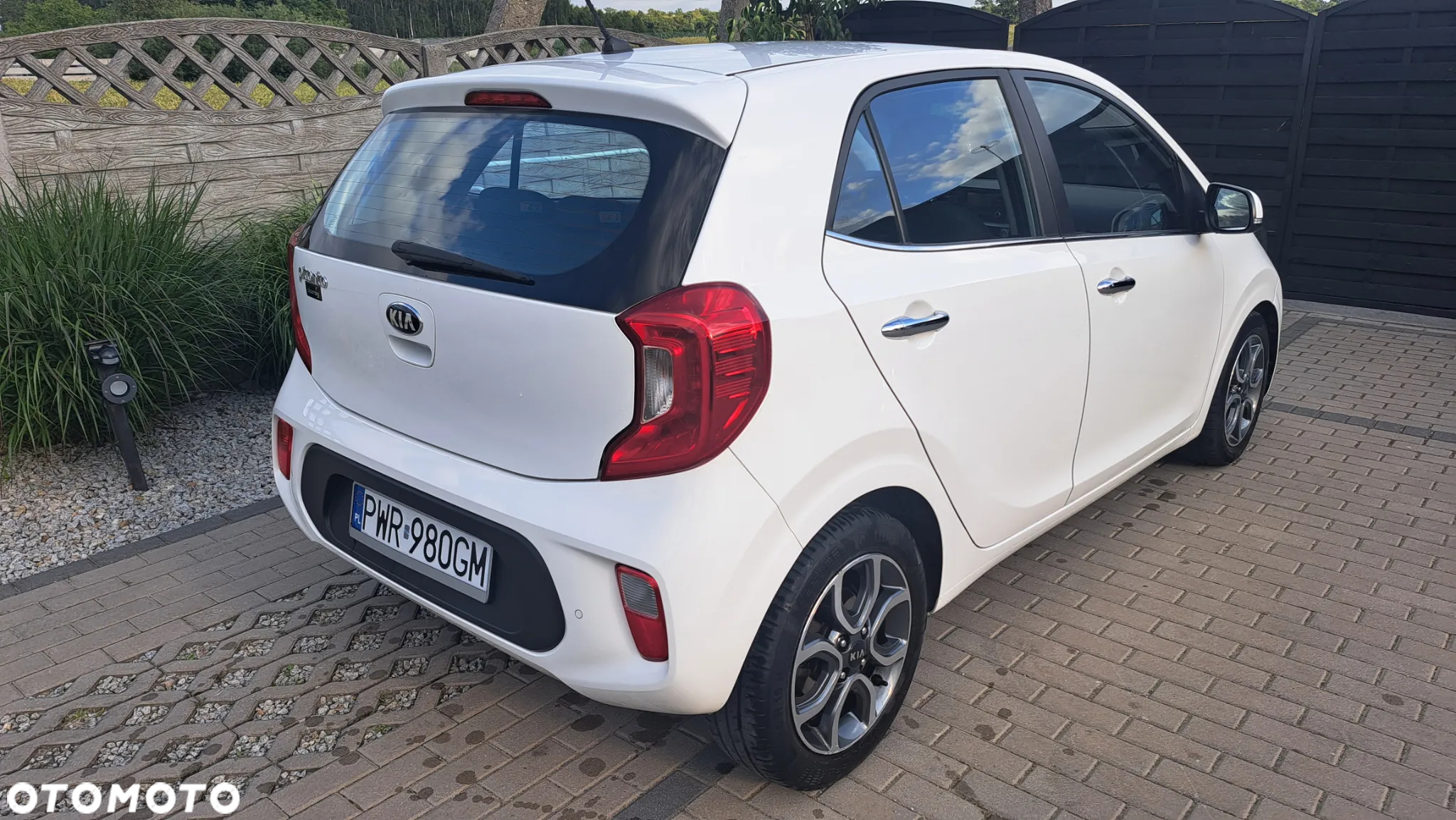 Kia Picanto - 4